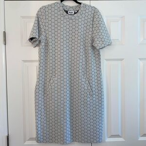 Leota Women's Short Sleeve Maddie Dress in Luxe Ivory size L